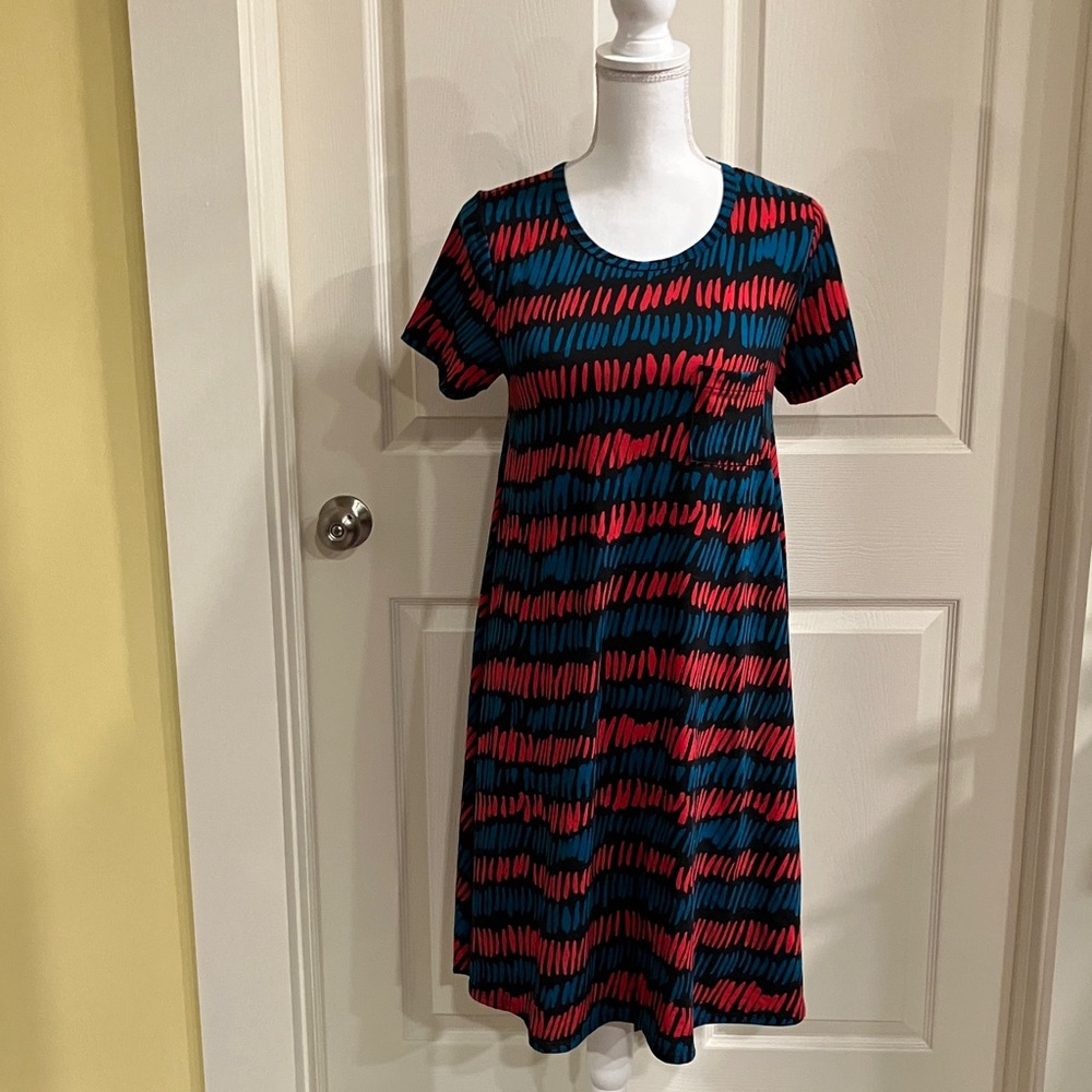 LuLaRoe Vibrant Red and Blue Midi Dress Short Sleeve
